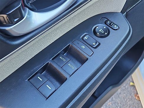 Used 2020 Honda CR-V EX image 25