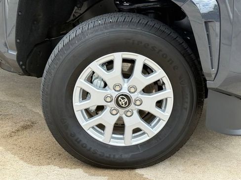 Used 2026 Toyota Tacoma SR AWD/4WD image 2