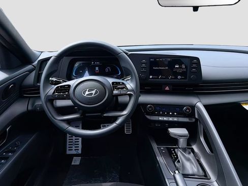 New 2026 Hyundai Elantra Sport FWD image 21