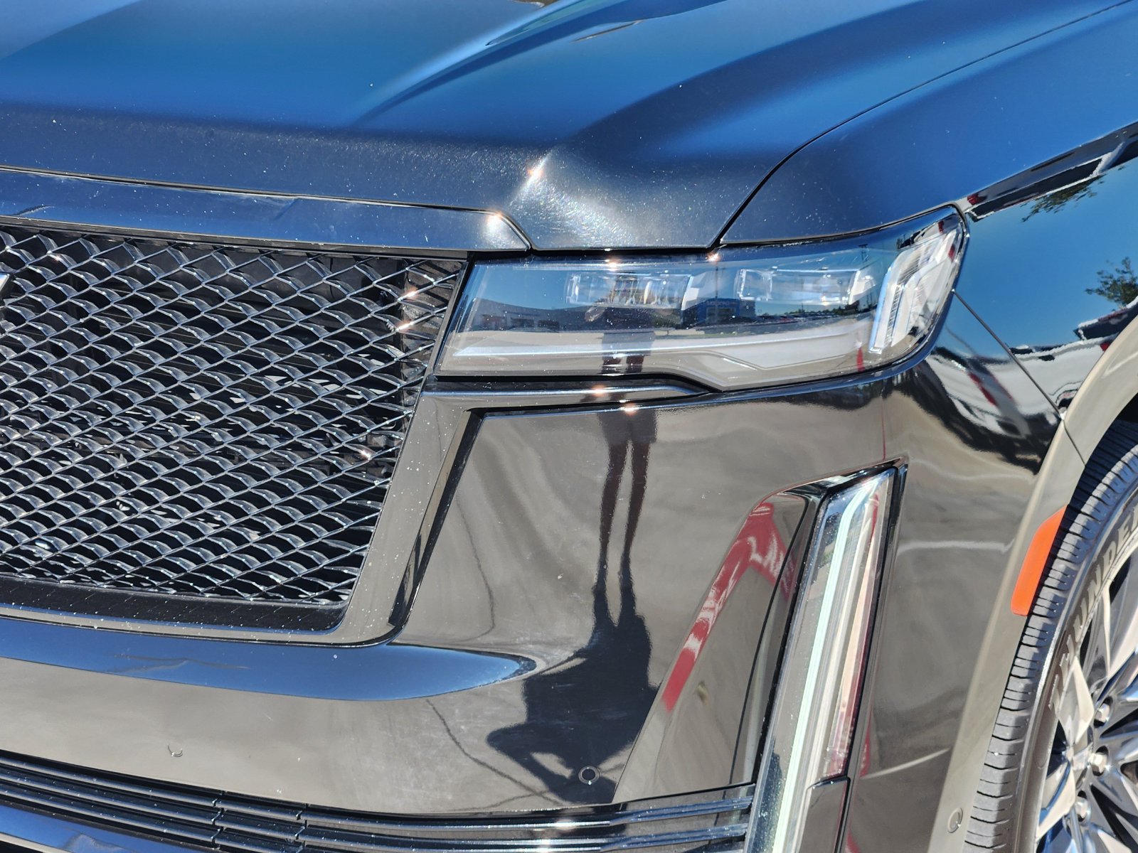 Used 2024 Cadillac Escalade ESV Sport RWD image 9