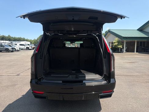Certified 2023 Cadillac Escalade Sport Platinum w/ LPO, ONYX Package AWD/4WD image 27