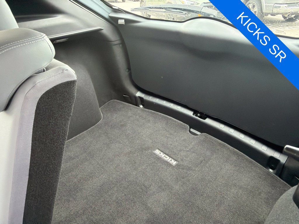 Used 2023 Nissan Kicks SR w/ SR Premium Package FWD image 24