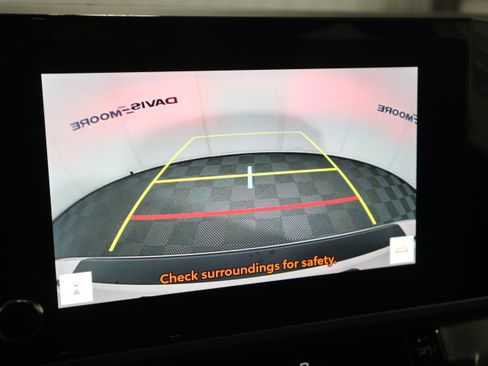 Used 2025 Toyota Camry SE w/ Convenience Package FWD image 24