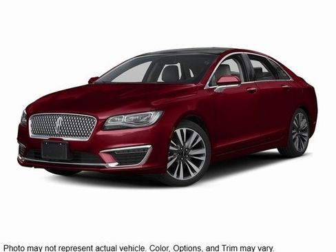 Used 2017 Lincoln MKZ Reserve image 1