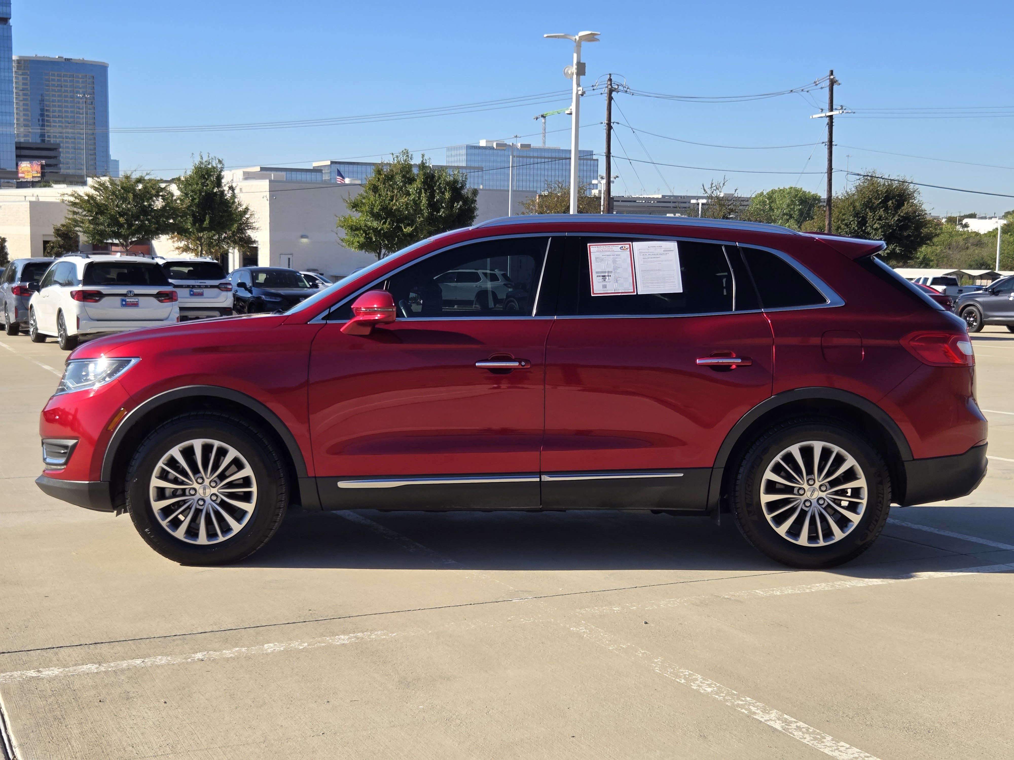 Used 2018 Lincoln MKX Select w/ Select Plus Package FWD image 5