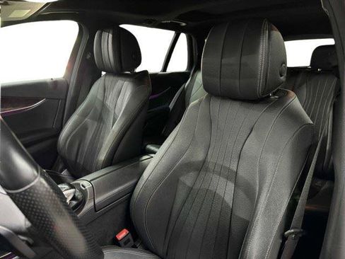 Used 2017 Mercedes-Benz E 400 4MATIC Wagon image 24