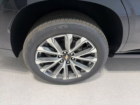 New 2026 Chevrolet Tahoe High Country AWD/4WD image 7