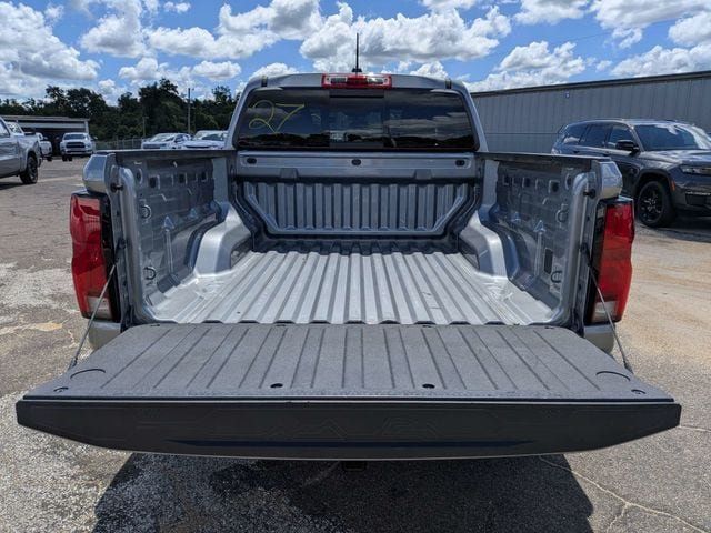 Used 2024 Chevrolet Colorado Trail Boss w/ Advanced Trailering Package AWD/4WD image 13