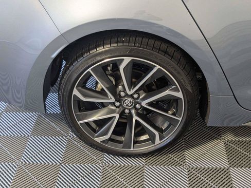 Used 2022 Toyota Corolla SE FWD image 9
