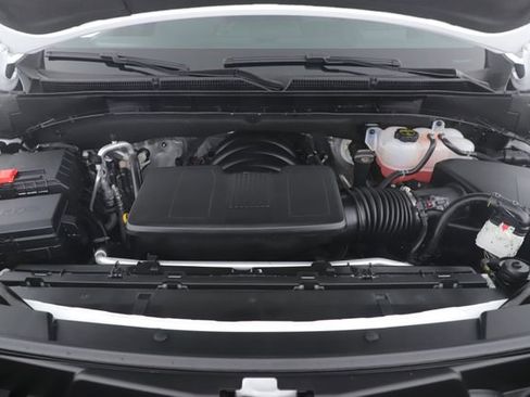 Used 2026 GMC Yukon XL AT4 w/ AT4 Premium Package AWD/4WD image 15