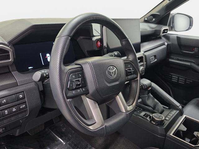 Certified 2025 Toyota 4Runner TRD Off-Road Premium w/ Tow Technology Package AWD/4WD image 12