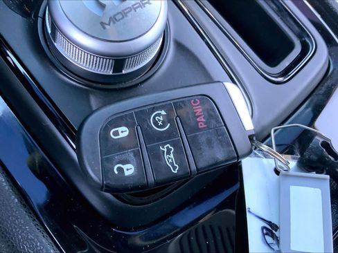 Used 2019 Chrysler 300 S w/ S Model Appearance Package image 14