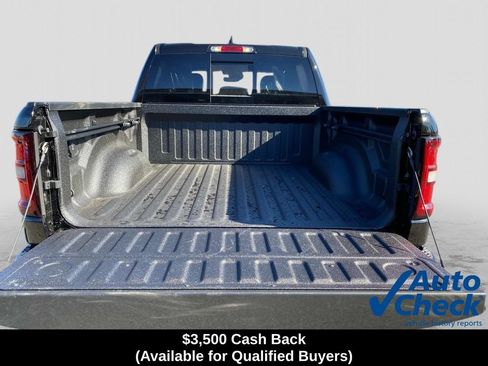 New 2026 RAM 1500 Big Horn AWD/4WD image 5