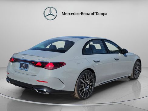 New 2026 Mercedes-Benz E 450 4MATIC Sedan image 4