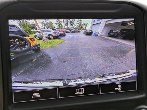 Used 2021 GMC Sierra 1500 AT4 w/ AT4 Premium Package AWD/4WD image 24