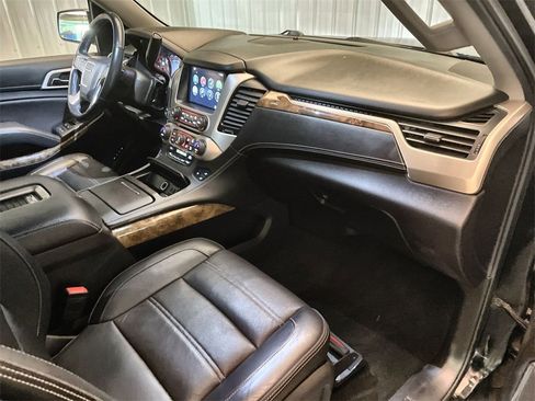 Used 2016 GMC Yukon Denali image 28