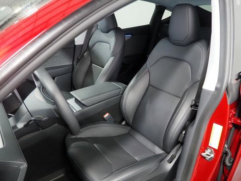 Used 2026 Tesla Model Y Long Range image 15