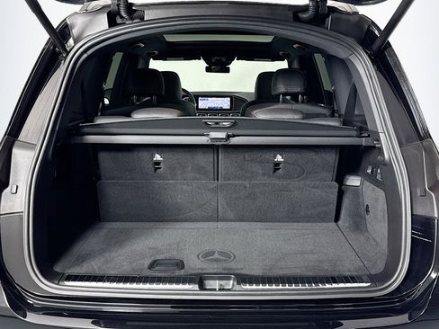 Certified 2025 Mercedes-Benz GLS 450 4MATIC image 25
