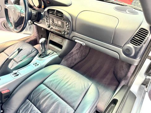 Used 2002 Porsche 911 Turbo AWD/4WD image 12
