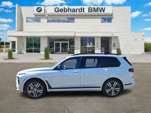 New 2025 BMW X7 M60i image 6