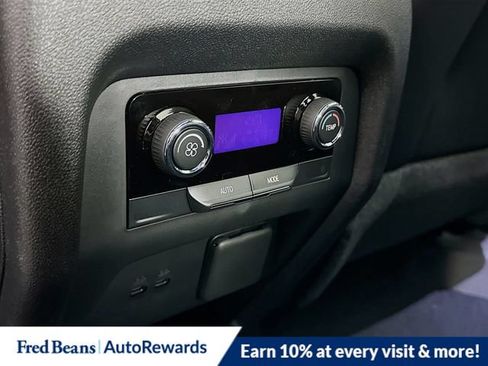 New 2026 Chevrolet Traverse LT w/ Sun and Wheel Package AWD/4WD image 18
