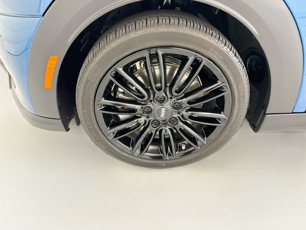 Certified 2023 MINI Cooper S FWD image 33