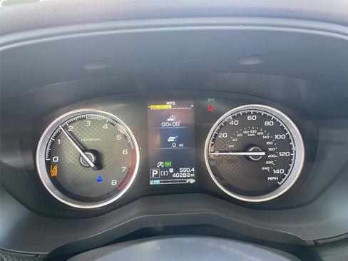 Used 2023 Subaru Forester Touring image 4