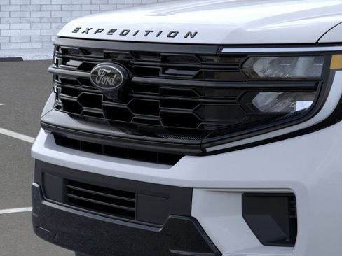 New 2026 Ford Expedition Max Platinum AWD/4WD image 17