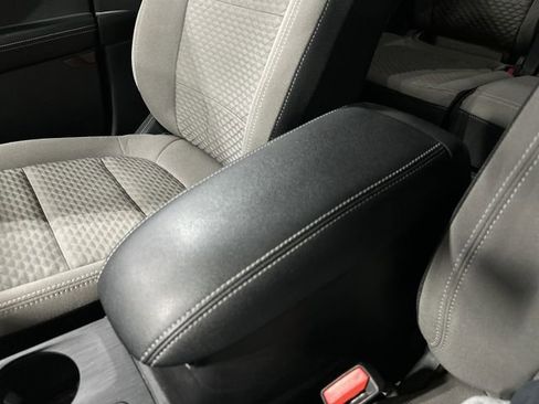 Used 2022 Ford Escape SE w/ Convenience Package image 25