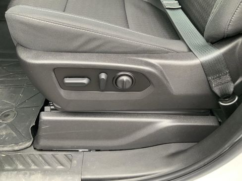 Used 2022 Chevrolet Silverado 1500 Custom w/ Rally Edition image 23