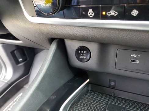 Certified 2025 Nissan Rogue SV w/ Rock Creek Premium Package AWD/4WD image 33
