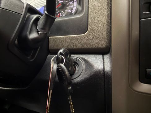 Used 2012 RAM 1500 ST AWD/4WD image 18