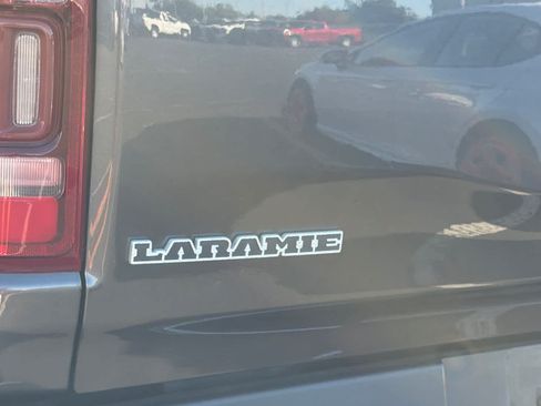 Used 2019 RAM 1500 Laramie RWD image 6