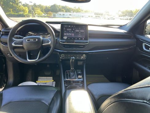 Certified 2023 Jeep Compass Altitude w/ Sun and Sound Group image 20