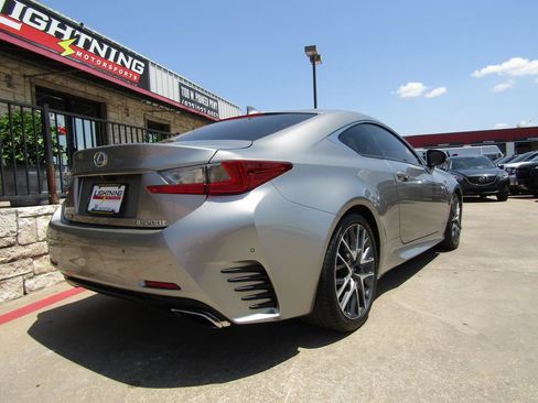 Used 2017 Lexus RC 200t F Sport RWD image 4