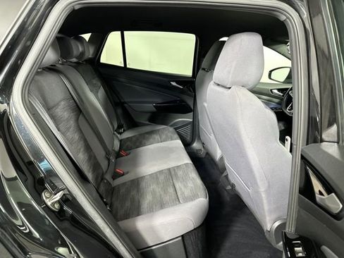 Used 2022 Volkswagen ID.4 Pro image 27