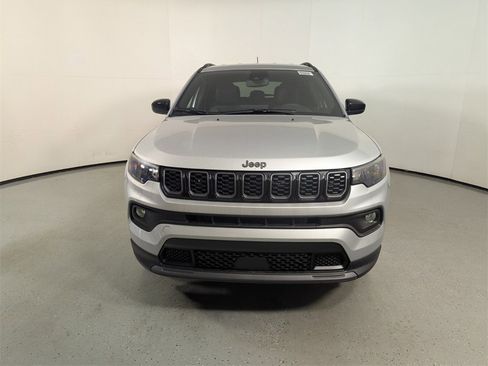 New 2026 Jeep Compass Latitude image 2