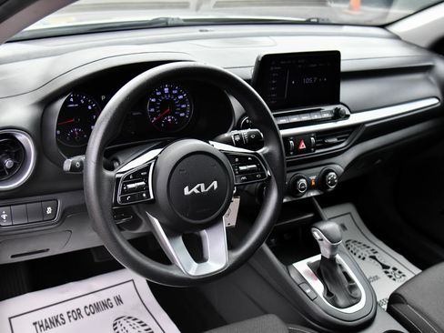 Used 2023 Kia Forte LXS image 14