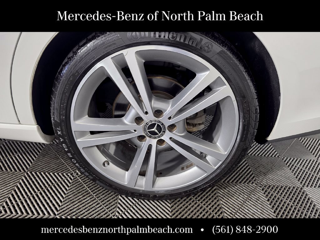 Used 2021 Mercedes-Benz CLA 250 image 16