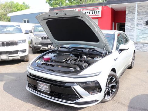 Used 2025 Hyundai Sonata SEL FWD image 49