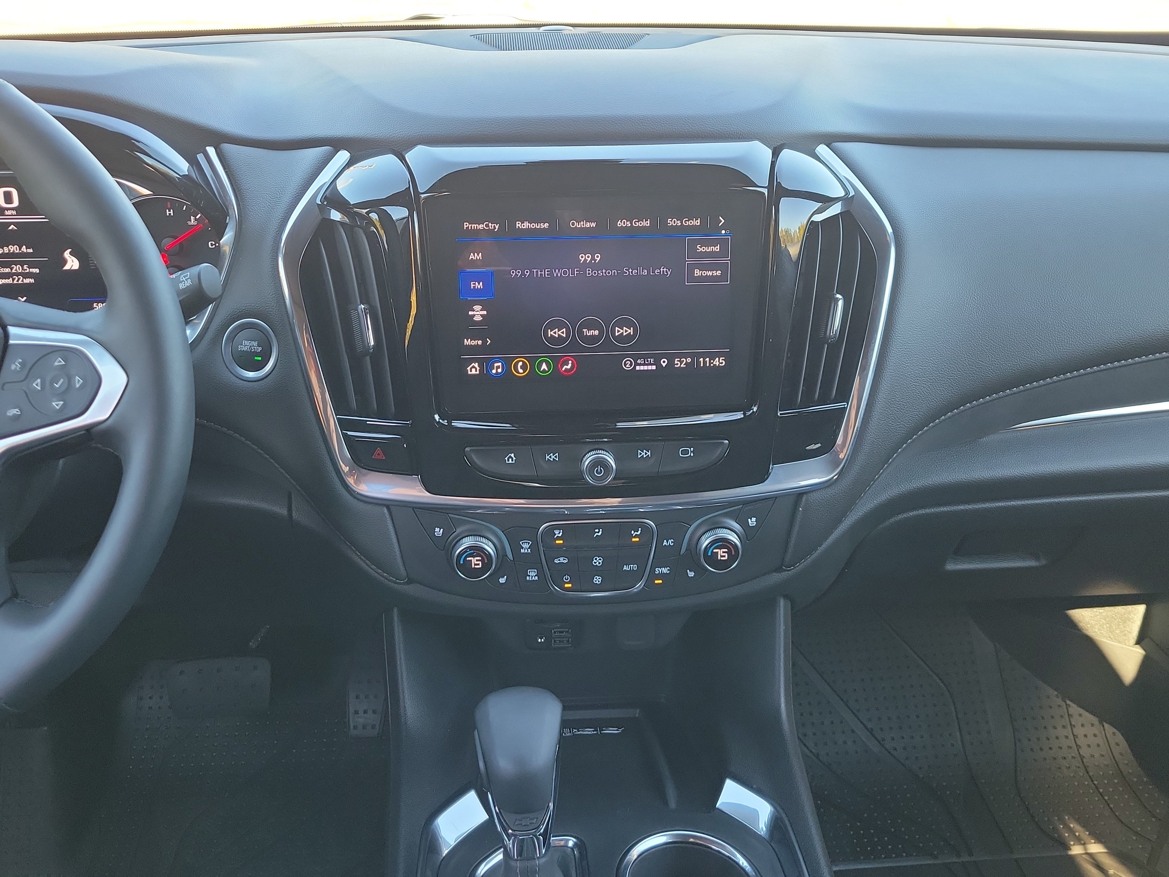 Used 2023 Chevrolet Traverse High Country w/ LPO, Floor Liner Package AWD/4WD image 26