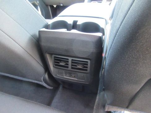 New 2026 GMC Canyon Elevation w/ Convenience Package RWD image 27