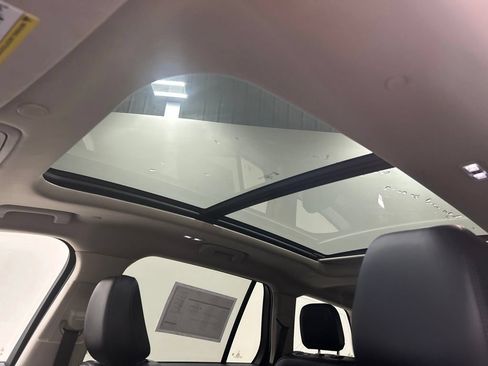 Certified 2023 Lincoln Aviator Reserve w/ Elements Package Plus AWD/4WD image 26