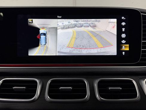 Used 2023 Mercedes-Benz GLE 450 4MATIC image 34