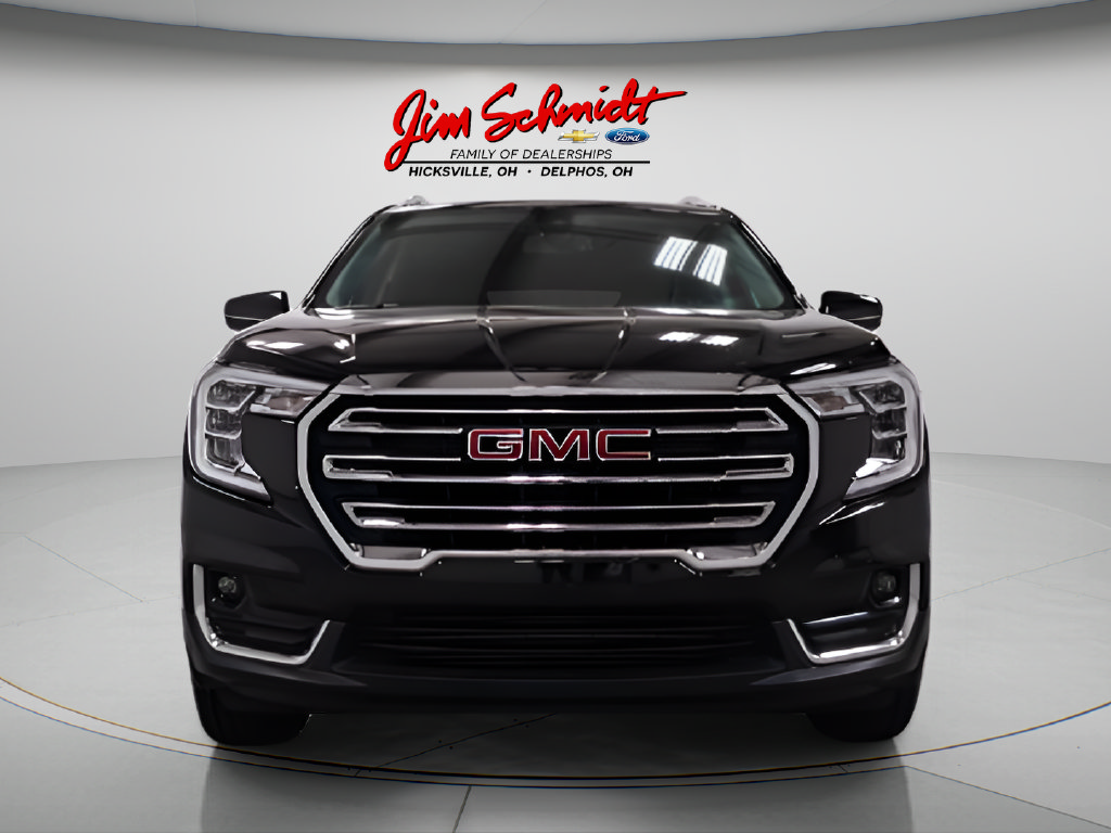 Used 2023 GMC Terrain SLT AWD/4WD image 2