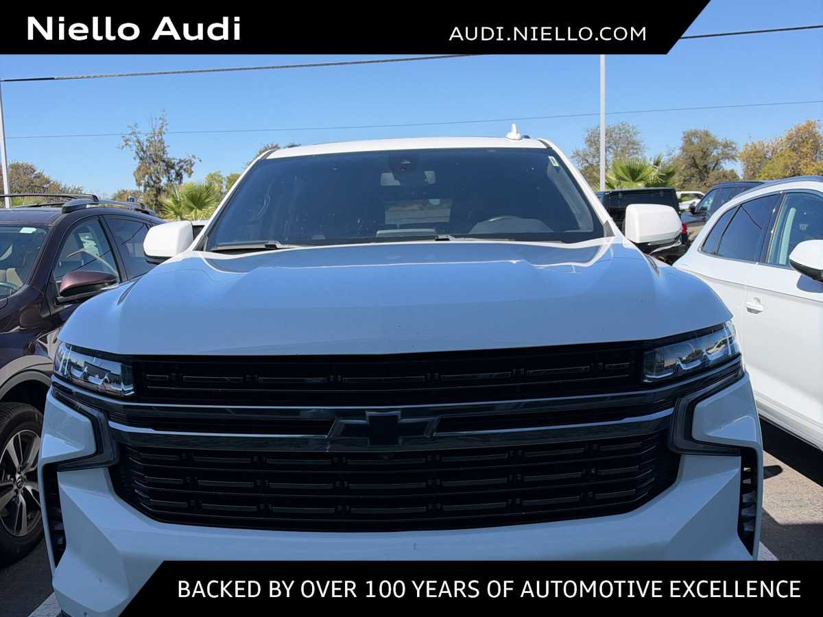 Used 2022 Chevrolet Suburban RST w/ Sport Performance Package AWD/4WD image 1