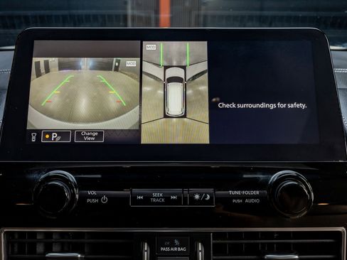 Used 2023 Nissan Armada Platinum w/ Captain's Chairs Package image 22