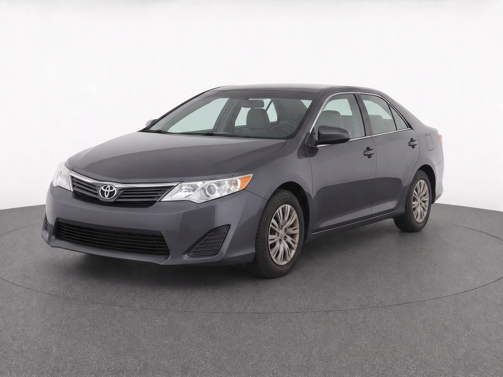 Used 2012 Toyota Camry FWD image 1