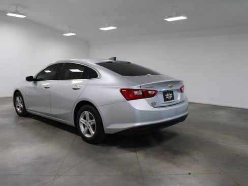 Used 2019 Chevrolet Malibu LS image 7
