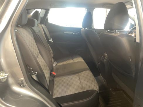 Used 2019 Nissan Rogue Sport SV w/ Technology Package image 21